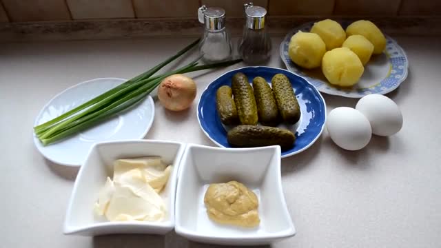 Sałatka ziemniaczana